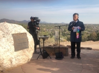 Consul-General MIKAMI delivered his short remarks at the Marker after joined in pilgrimage with internee’s family members
