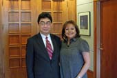 総領事のマルチネス・ニューメキシコ州知事訪問 (2013年11月18日(月))